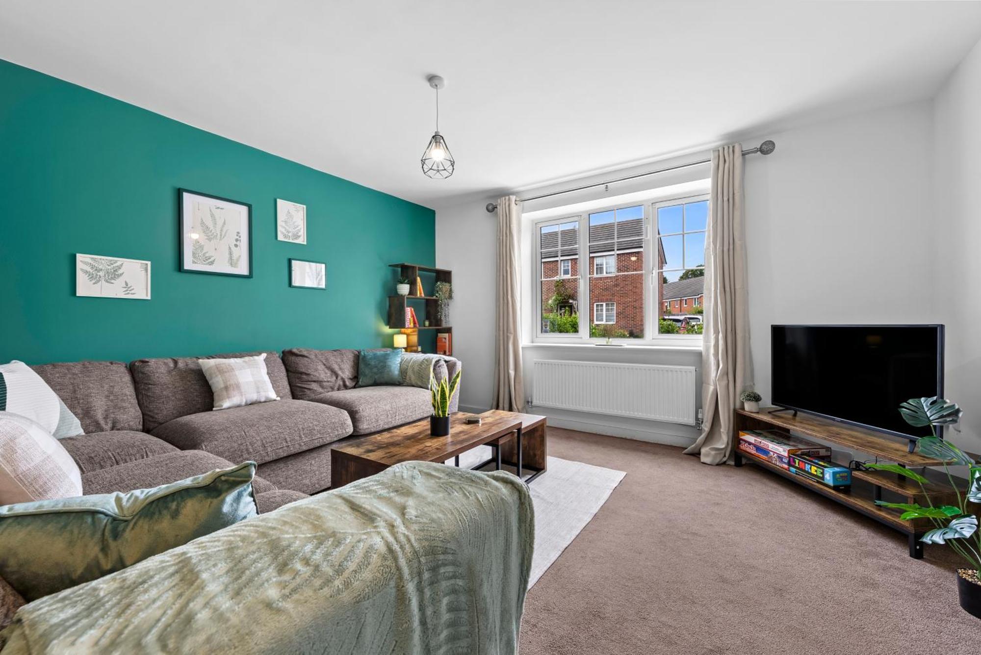 Apartment Woodscape - Relaxing Retreat, 4 Bed, 3 Bath House, Off Road Parking, Fast Wifi, Close To Centre